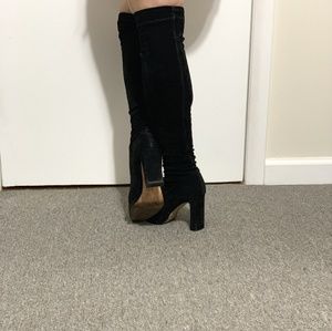 black Plain Velvet BCBG MAX AZRIA